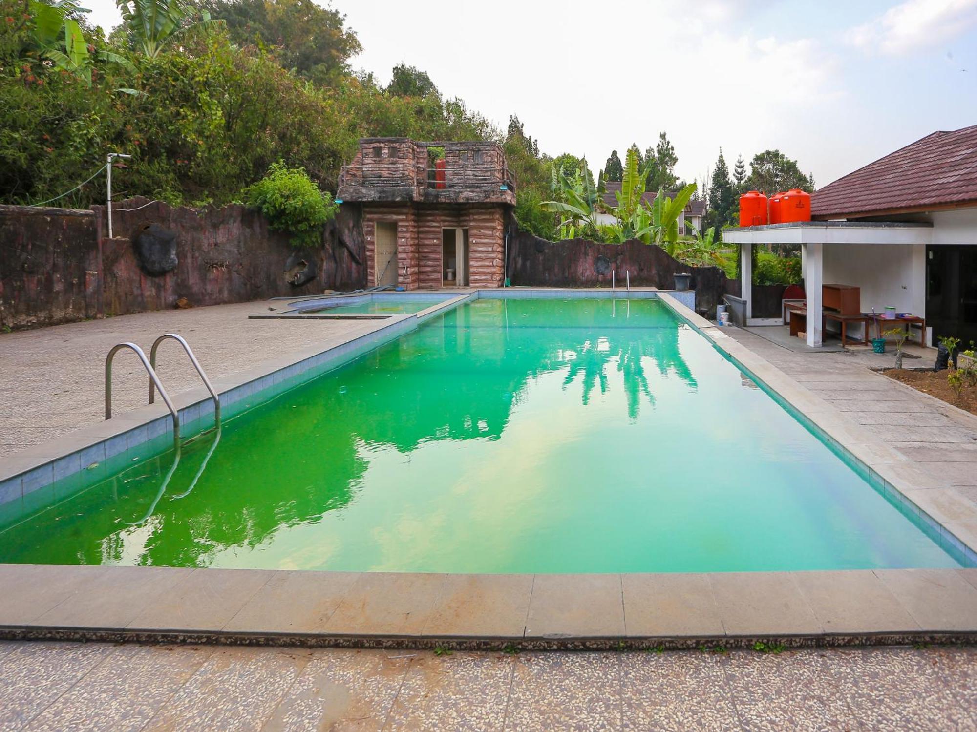 Hotel O Puncak Bogor Near Taman Safari Bagian luar foto